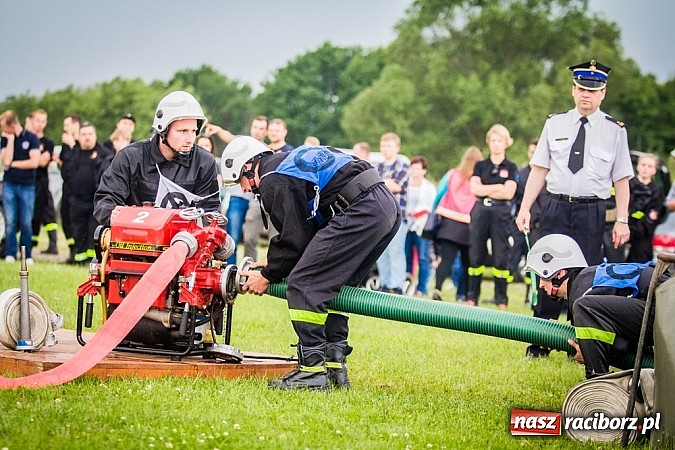Zdjęcie w galerii na portalu naszraciborz.pl: Zawody strażackie o Puchar Prezydenta Miasta Racibórz. Tym razem najlepszy Sudół! wiadomości z regionu