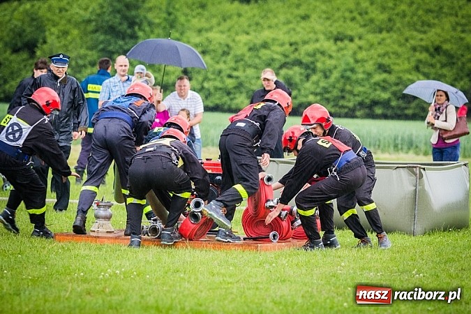Zdjęcie w galerii na portalu naszraciborz.pl: Zawody strażackie o Puchar Prezydenta Miasta Racibórz. Tym razem najlepszy Sudół! wiadomości z regionu