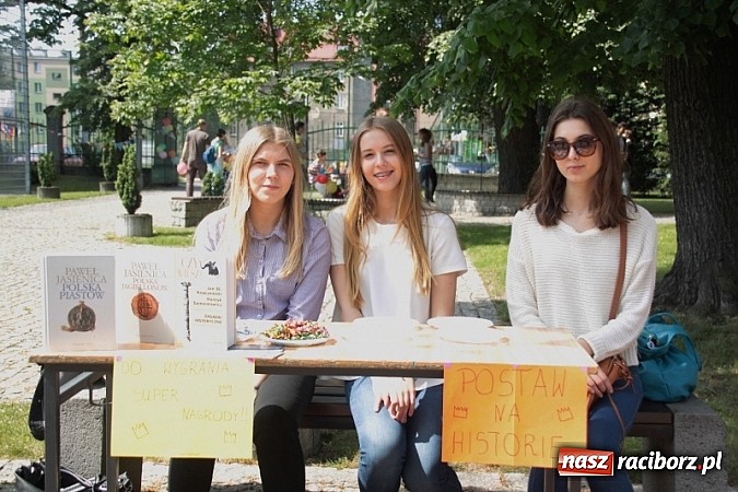 Zdjęcie w galerii na portalu naszraciborz.pl: Piknik szkolny w ZSO nr 1 przy Kasprowicza  wiadomości z regionu