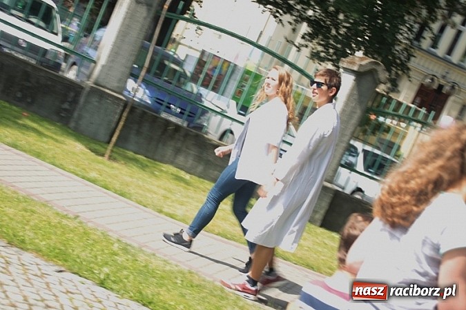 Zdjęcie w galerii na portalu naszraciborz.pl: Piknik szkolny w ZSO nr 1 przy Kasprowicza  wiadomości z regionu