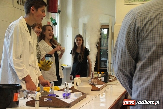 Zdjęcie w galerii na portalu naszraciborz.pl: Piknik szkolny w ZSO nr 1 przy Kasprowicza  wiadomości z regionu