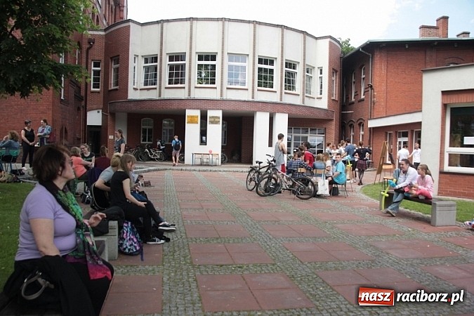 Zdjęcie w galerii na portalu naszraciborz.pl: Piknik szkolny w ZSO nr 1 przy Kasprowicza  wiadomości z regionu