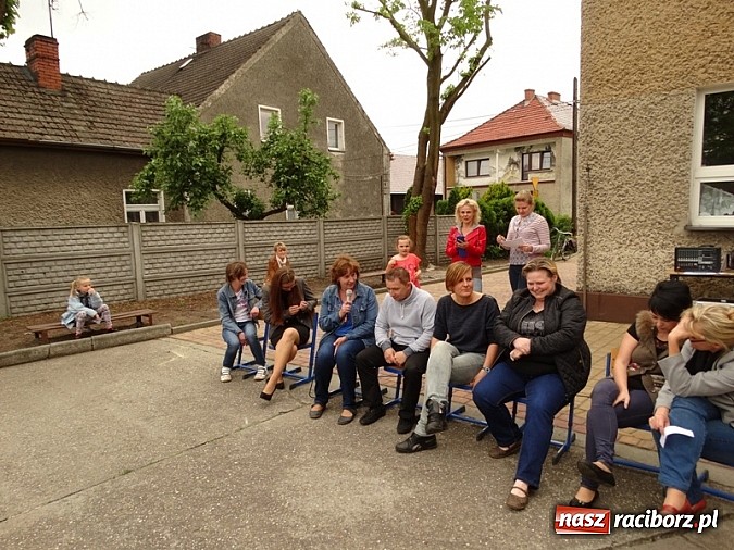 Zdjęcie w galerii na portalu naszraciborz.pl: Dzień Matki inny niż wszystkie...  wiadomości z regionu