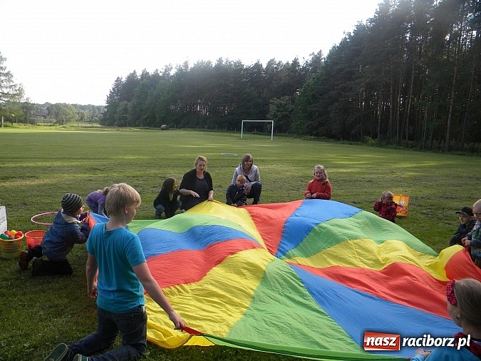 Zdjęcie w galerii na portalu naszraciborz.pl: Dzień Dziecka w Rudzie Kozielskiej  wiadomości z regionu