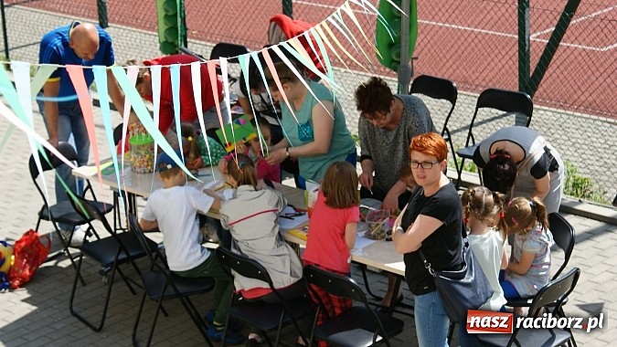 Zdjęcie w galerii na portalu naszraciborz.pl: Dziecięce święto z Zozolem na straganie wiadomości z regionu