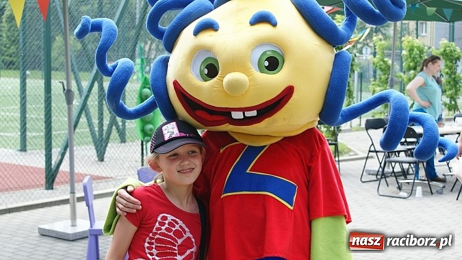 Zdjęcie w galerii na portalu naszraciborz.pl: Dziecięce święto z Zozolem na straganie wiadomości z regionu