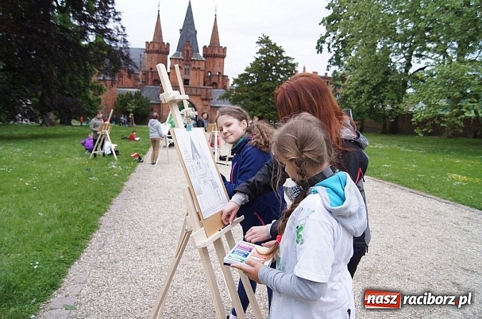 Zdjęcie w galerii na portalu naszraciborz.pl: Spotkanie na Zamku w Hradcu nad Moravicą  wiadomości z regionu