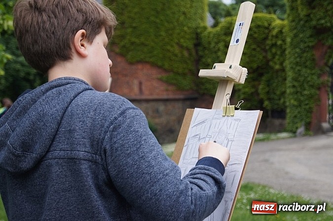 Zdjęcie w galerii na portalu naszraciborz.pl: Spotkanie na Zamku w Hradcu nad Moravicą  wiadomości z regionu