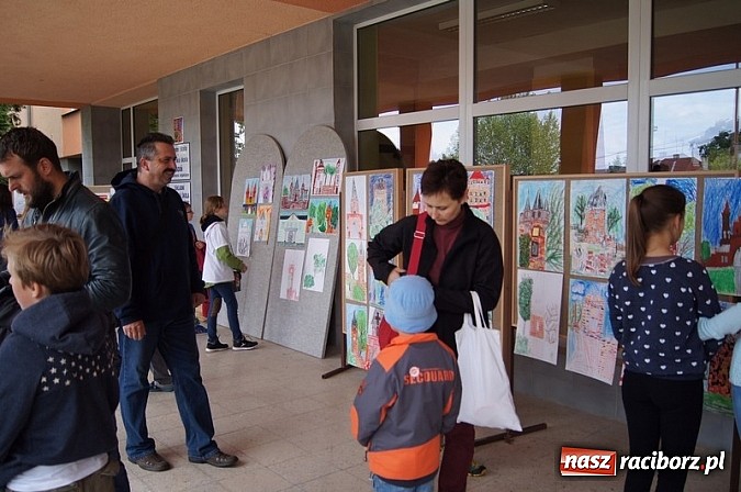 Zdjęcie w galerii na portalu naszraciborz.pl: Spotkanie na Zamku w Hradcu nad Moravicą  wiadomości z regionu