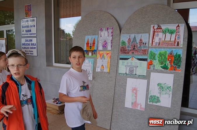 Zdjęcie w galerii na portalu naszraciborz.pl: Spotkanie na Zamku w Hradcu nad Moravicą  wiadomości z regionu