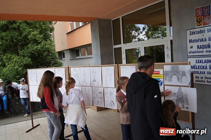 Zdjęcie w galerii na portalu naszraciborz.pl: Spotkanie na Zamku w Hradcu nad Moravicą  wiadomości z regionu