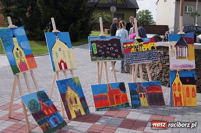 Zdjęcie w galerii na portalu naszraciborz.pl: Spotkanie na Zamku w Hradcu nad Moravicą  wiadomości z regionu