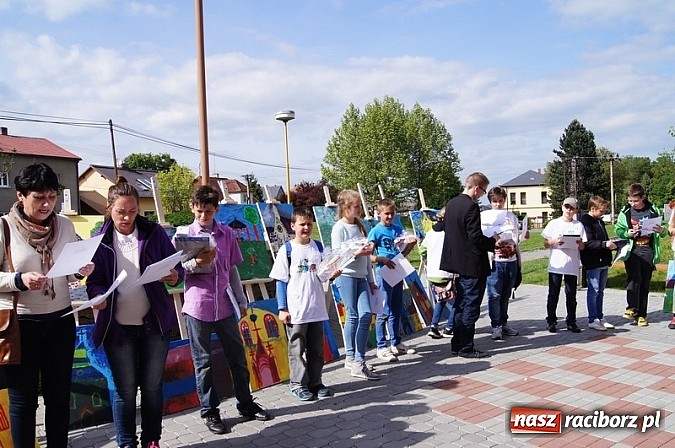 Zdjęcie w galerii na portalu naszraciborz.pl: Spotkanie na Zamku w Hradcu nad Moravicą  wiadomości z regionu