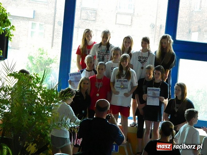 Zdjęcie w galerii na portalu naszraciborz.pl: Pływanie. Medale raciborskich 13-latków  wiadomości z regionu