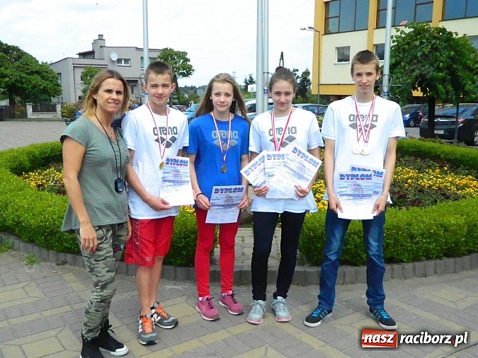 Zdjęcie w galerii na portalu naszraciborz.pl: Pływanie. Medale raciborskich 13-latków  wiadomości z regionu