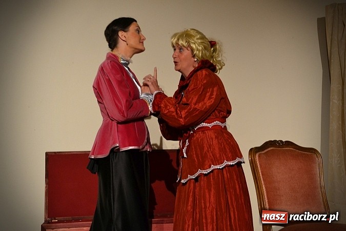 Zdjęcie w galerii na portalu naszraciborz.pl: Falbanka i szabelka - premiera spektaklu na Zamku Piastowskim  wiadomości z regionu