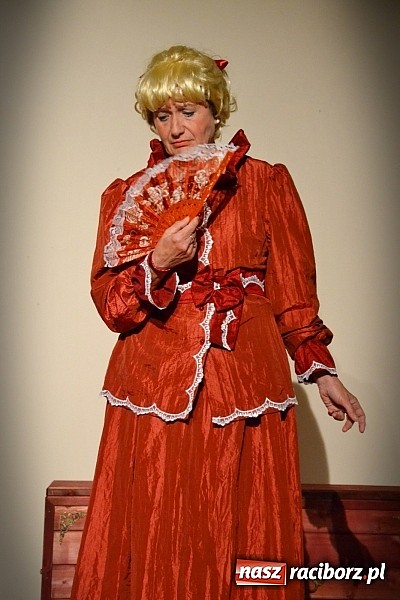 Zdjęcie w galerii na portalu naszraciborz.pl: Falbanka i szabelka - premiera spektaklu na Zamku Piastowskim  wiadomości z regionu