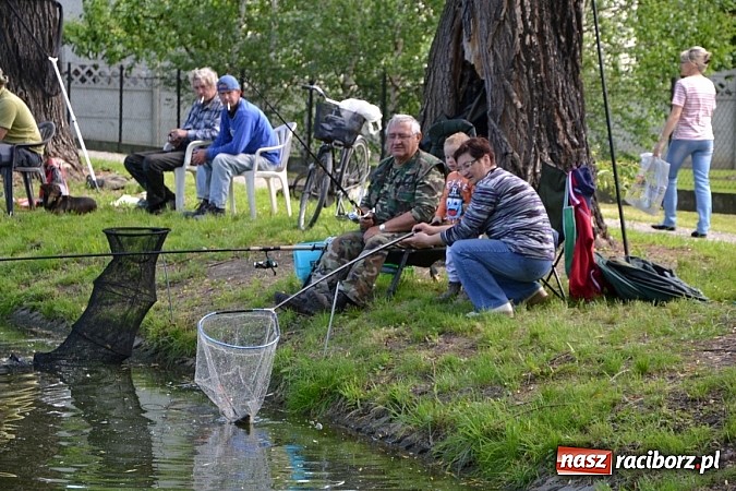 Zdjęcie w galerii na portalu naszraciborz.pl: Wielkie połowy na Trzecioku, czyli wędkarze dzieciom  wiadomości z regionu