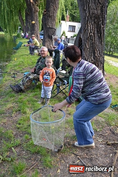 Zdjęcie w galerii na portalu naszraciborz.pl: Wielkie połowy na Trzecioku, czyli wędkarze dzieciom  wiadomości z regionu