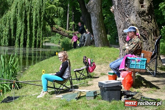 Zdjęcie w galerii na portalu naszraciborz.pl: Wielkie połowy na Trzecioku, czyli wędkarze dzieciom  wiadomości z regionu