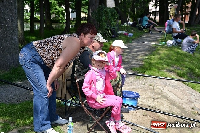 Zdjęcie w galerii na portalu naszraciborz.pl: Wielkie połowy na Trzecioku, czyli wędkarze dzieciom  wiadomości z regionu