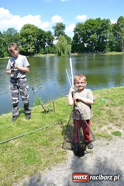 Zdjęcie w galerii na portalu naszraciborz.pl: Wielkie połowy na Trzecioku, czyli wędkarze dzieciom  wiadomości z regionu