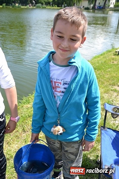 Zdjęcie w galerii na portalu naszraciborz.pl: Wielkie połowy na Trzecioku, czyli wędkarze dzieciom  wiadomości z regionu