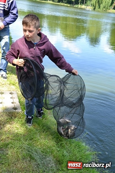Zdjęcie w galerii na portalu naszraciborz.pl: Wielkie połowy na Trzecioku, czyli wędkarze dzieciom  wiadomości z regionu