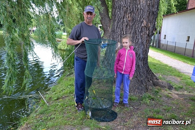 Zdjęcie w galerii na portalu naszraciborz.pl: Wielkie połowy na Trzecioku, czyli wędkarze dzieciom  wiadomości z regionu