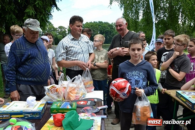 Zdjęcie w galerii na portalu naszraciborz.pl: Wielkie połowy na Trzecioku, czyli wędkarze dzieciom  wiadomości z regionu