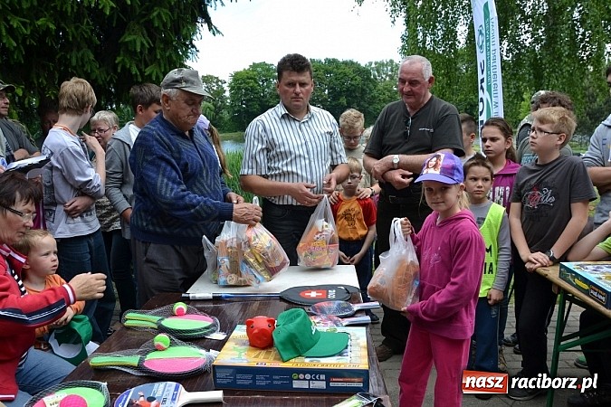 Zdjęcie w galerii na portalu naszraciborz.pl: Wielkie połowy na Trzecioku, czyli wędkarze dzieciom  wiadomości z regionu