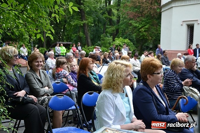 Zdjęcie w galerii na portalu naszraciborz.pl: Muzyka nie zna granic. Spotkanie partnerskie w Krzyżanowicach wiadomości z regionu