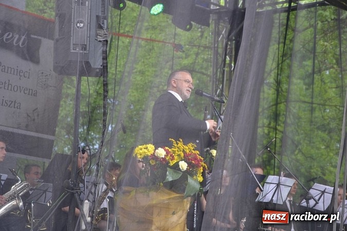 Zdjęcie w galerii na portalu naszraciborz.pl: Muzyka nie zna granic. Spotkanie partnerskie w Krzyżanowicach wiadomości z regionu