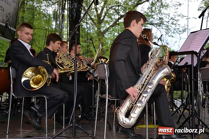Zdjęcie w galerii na portalu naszraciborz.pl: Muzyka nie zna granic. Spotkanie partnerskie w Krzyżanowicach wiadomości z regionu