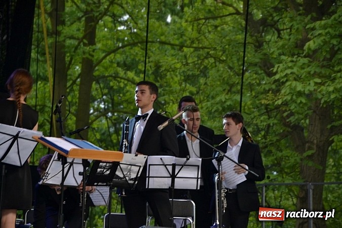 Zdjęcie w galerii na portalu naszraciborz.pl: Muzyka nie zna granic. Spotkanie partnerskie w Krzyżanowicach wiadomości z regionu