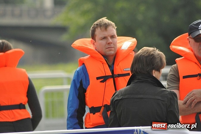 Zdjęcie w galerii na portalu naszraciborz.pl: Po sprintach i slalomie przyszedł czas na odrzańską raciborską pętlę wiadomości z regionu