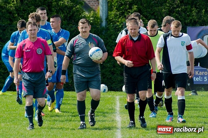 Zdjęcie w galerii na portalu naszraciborz.pl: B klasa: Płomień Siedliska rozbity w Markowicach wiadomości z regionu