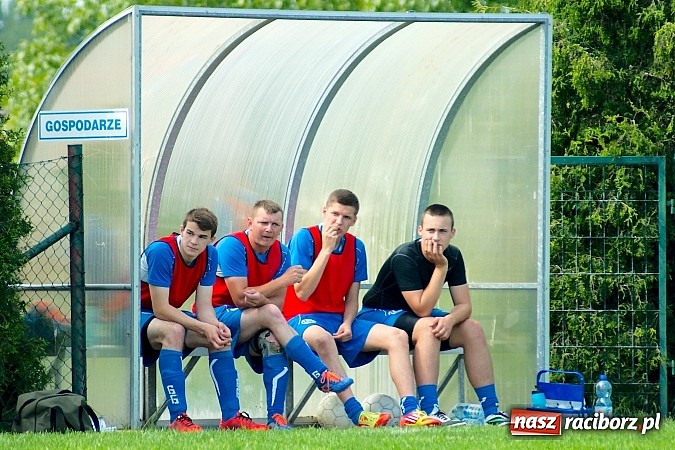 Zdjęcie w galerii na portalu naszraciborz.pl: B klasa: Płomień Siedliska rozbity w Markowicach wiadomości z regionu