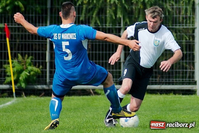 Zdjęcie w galerii na portalu naszraciborz.pl: B klasa: Płomień Siedliska rozbity w Markowicach wiadomości z regionu