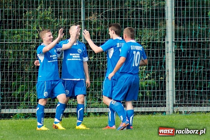 Zdjęcie w galerii na portalu naszraciborz.pl: B klasa: Płomień Siedliska rozbity w Markowicach wiadomości z regionu