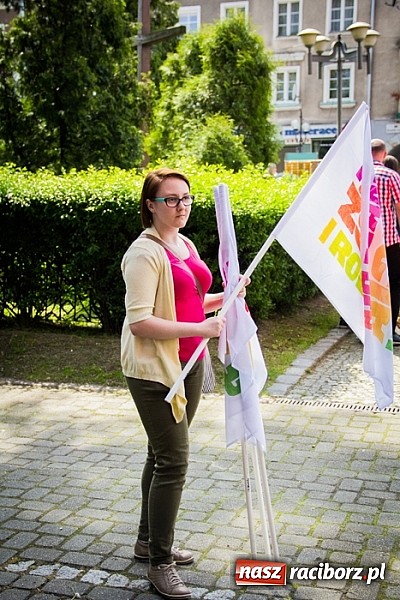 Zdjęcie w galerii na portalu naszraciborz.pl: Marsz dla Życia i Rodziny na ulicach Raciborza wiadomości z regionu