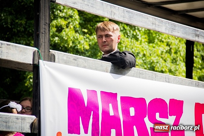 Zdjęcie w galerii na portalu naszraciborz.pl: Marsz dla Życia i Rodziny na ulicach Raciborza wiadomości z regionu