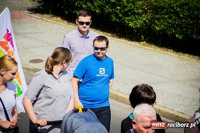 Zdjęcie w galerii na portalu naszraciborz.pl: Marsz dla Życia i Rodziny na ulicach Raciborza wiadomości z regionu