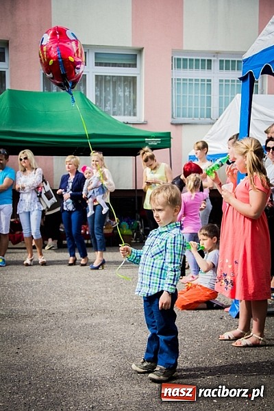 Zdjęcie w galerii na portalu naszraciborz.pl: Festyn szkolny w Krzanowicach wiadomości z regionu