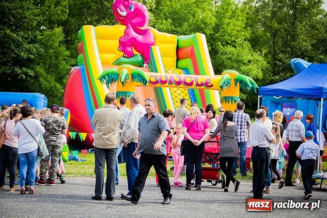 Zdjęcie w galerii na portalu naszraciborz.pl: Festyn szkolny w Krzanowicach wiadomości z regionu