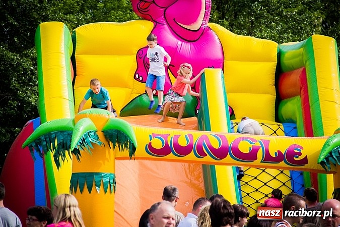 Zdjęcie w galerii na portalu naszraciborz.pl: Festyn szkolny w Krzanowicach wiadomości z regionu