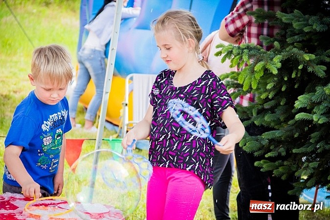 Zdjęcie w galerii na portalu naszraciborz.pl: Festyn szkolny w Krzanowicach wiadomości z regionu