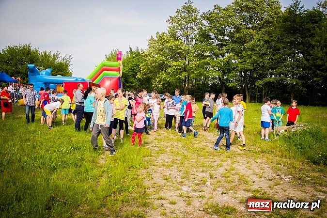 Zdjęcie w galerii na portalu naszraciborz.pl: Festyn szkolny w Krzanowicach wiadomości z regionu