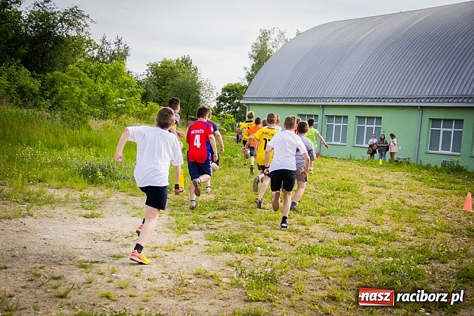 Zdjęcie w galerii na portalu naszraciborz.pl: Festyn szkolny w Krzanowicach wiadomości z regionu