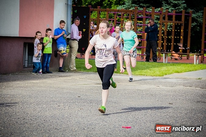 Zdjęcie w galerii na portalu naszraciborz.pl: Festyn szkolny w Krzanowicach wiadomości z regionu